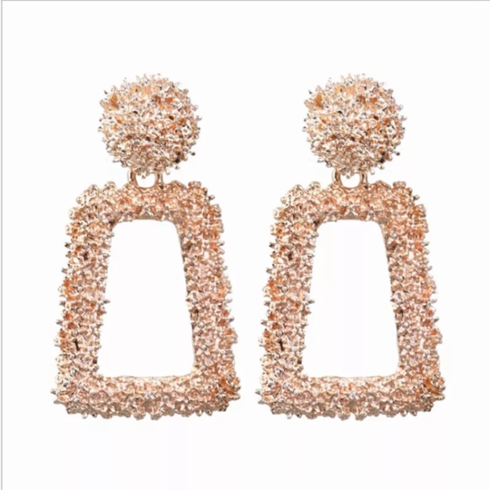 ⚜️[𝟯/$𝟭𝟴]⚜️Rose Gold Quad Textured Earrings NEW - Picture 5 of 12